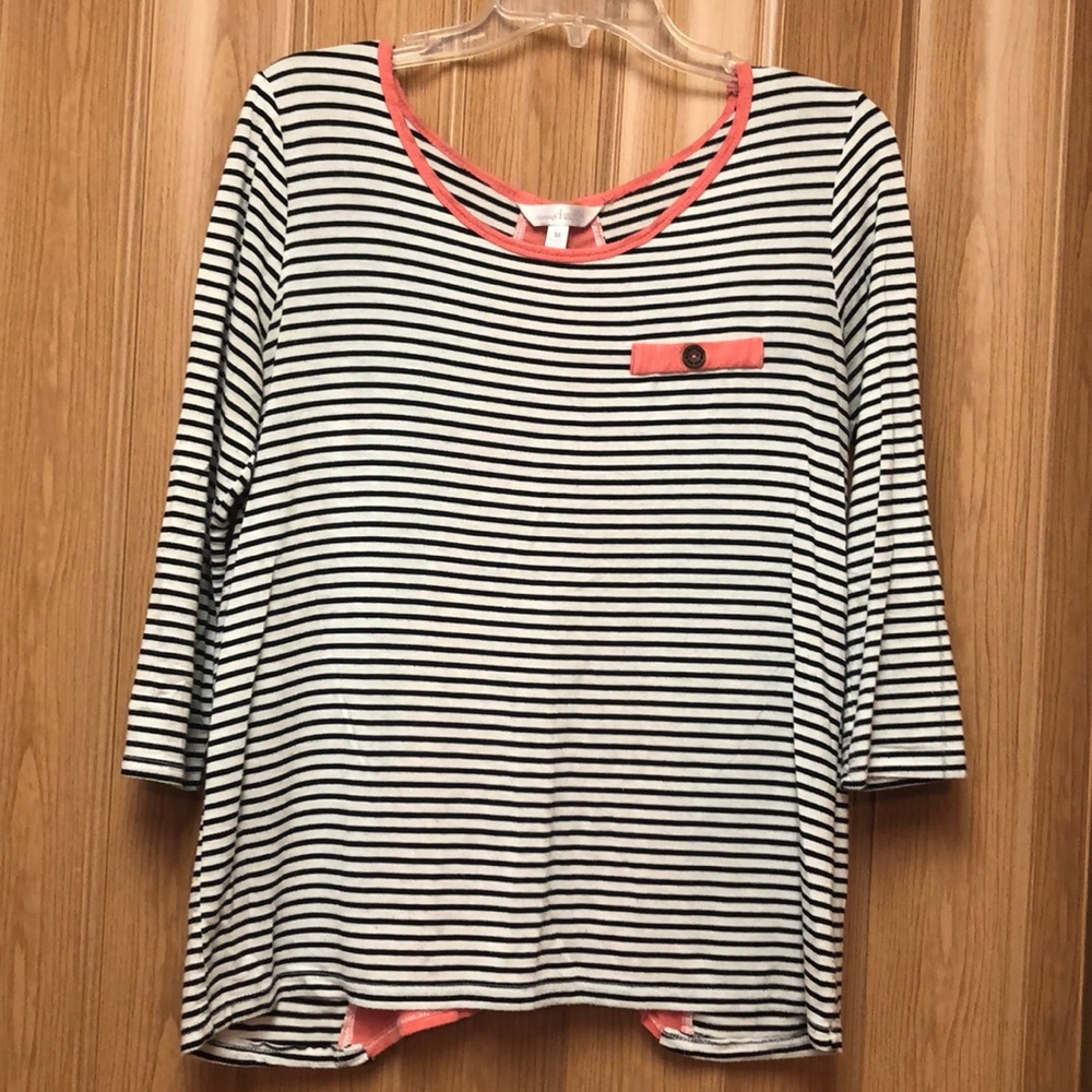 Charming Charlie 3/4 sleeve shirt